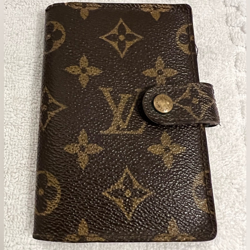 Louis Vuitton agenda.